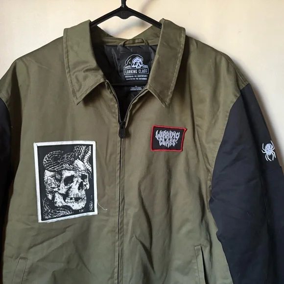 Men's Olive and Black Graphic Jacket - Picture 7 of 8